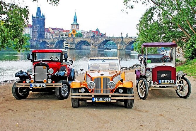 1 hour Old timer Convertible Prague Sightseeing Tour - Key things to know before you ride