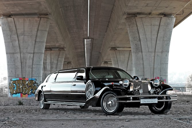 1 hour ride in vintage limousine - Key highlights to know before you book