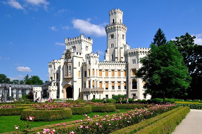 2-Day Hluboka and Cesky Krumlov Tour from Prague - Prague Departure and the Coach Ride South