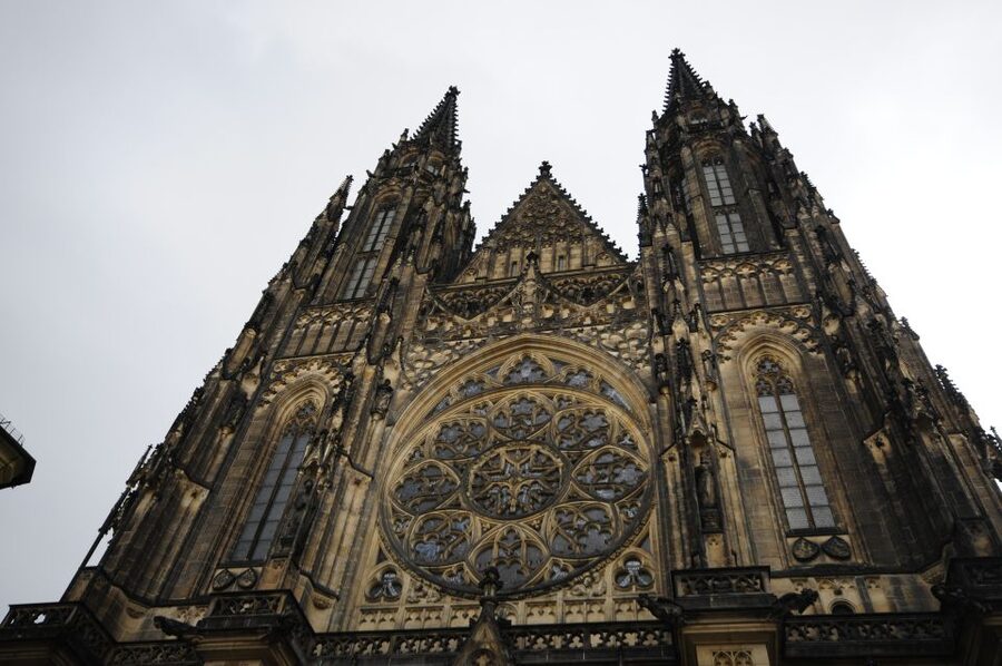 3-Hour Prague Castle & Interiors Tour - Golden Lane, when history turns into everyday scale