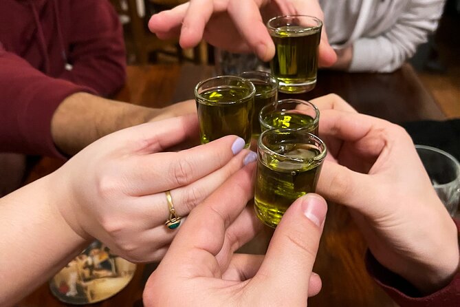 3 Hours Food Tour in Prague Retro - Food expectations: snacks replace lunch, so plan around it