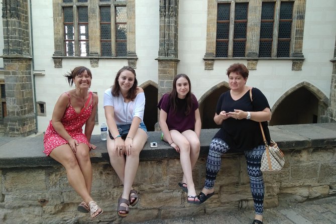 6-hour Welcome to Prague Private Tour - Josefov Jewish Quarter: synagogues and the cemetery at real pace