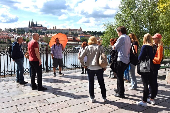 Best of Prague: Private City Walking Tour, Boat Cruise, and Typical Czech Lunch - How this Prague day stays efficient without feeling rushed