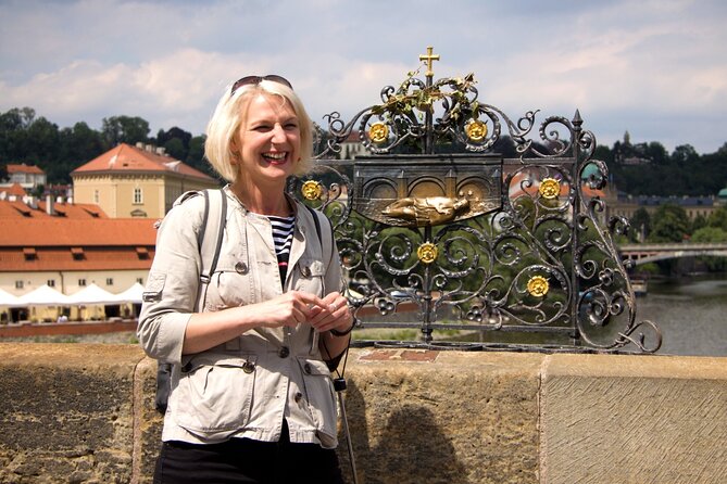 Best of Prague: Private City Walking Tour, Boat Cruise, and Typical Czech Lunch - Charles Bridge: iconic walking, plus a classic photo route