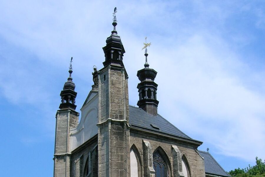 Bone Church and Kutna Hora Private Tour from Prague - Italian Court and the Medieval Streets Between Stops