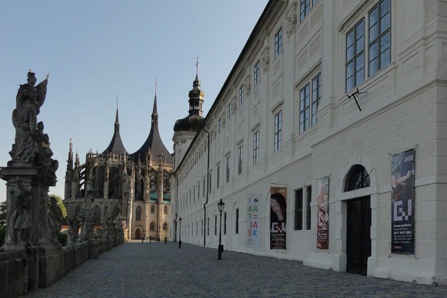 Bone Church and Kutna Hora Private Tour from Prague - Private Transportation and the Pace That Makes This Day Feel Easier