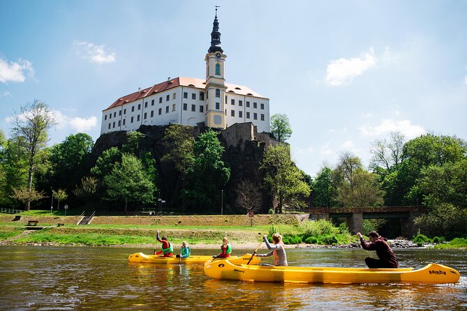 Canoeing on the Elbe river from Děčín to Bad Schandau - Through the sandstone canyon of Bohemian and Saxon Switzerland
