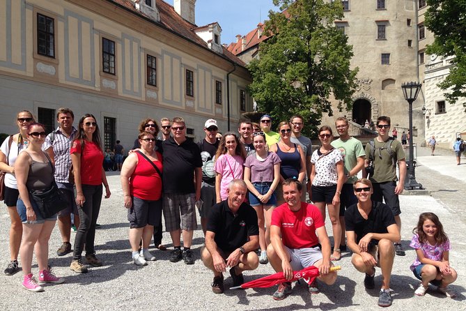 Český Krumlov Free Tour - Stop 2: Český Krumlov Castle, Courtyards, and the Tower View