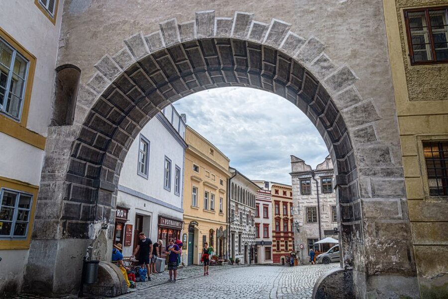 Český Krumlov: Half-Day Medieval Architecture Walking Tour - Why Český Krumlov Works So Well for a Half-Day Walk