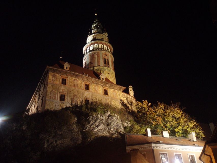 Český Krumlov: Night Walking Tour with a Professional Guide - UNESCO in Real Life: Understanding the Medieval Core Beyond Photos