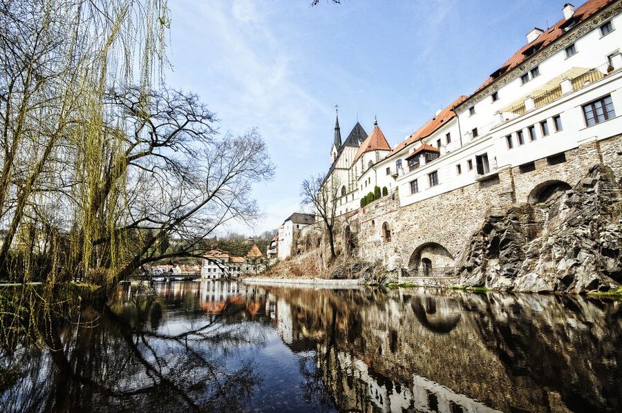 Český Krumlov - with entrance to the castle - Walking Český Krumlov’s old streets: where the Rozmberks still show up
