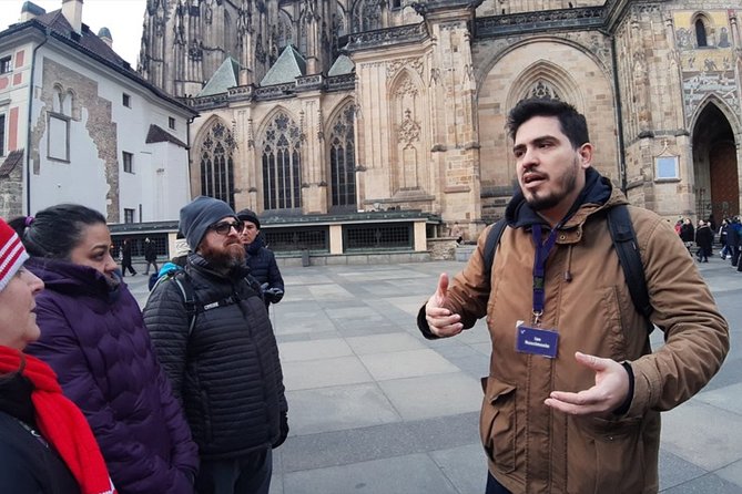 Charles Bridge and Prague Castle Walking Tour - Charles Bridge start point and what you should expect