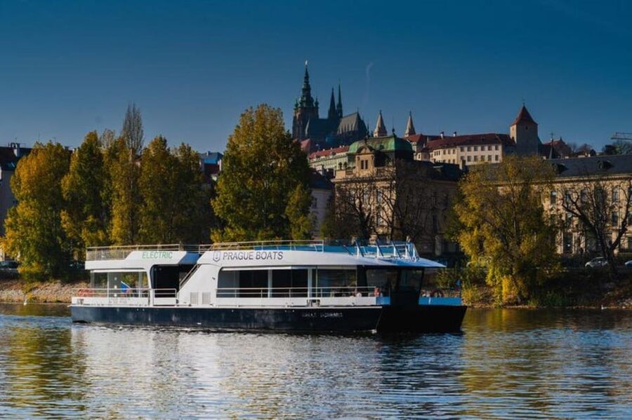 City Sightseeing Prague HOHO Bus, Castle Tour + River Cruise - Vltava River Cruise: The Easy 55 Minutes That Changes How You See the City