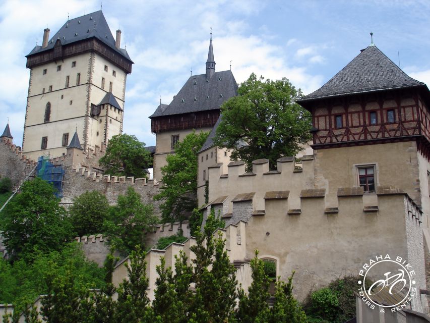 Coutryside e-bike tour to Karlstejn Castle - The River Legs: Vltava to Berounka