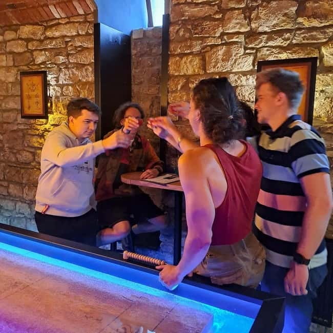 Crew Bar Prague: Open bar, ping pong or shuffleboard game - Open bar included: beer, wine, and cocktails during play