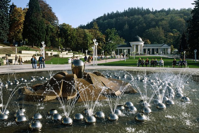 Czech Spas of Karlovy Vary and Marianske Lazne from Prague - The Coach Ride, Timing, and How the Day Actually Feels