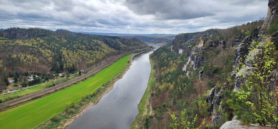 Day trip from Prague to Bohemian and Saxon Switzerland - Lunch in a Local Restaurant: Fuel That Does Not Feel Like a Detour