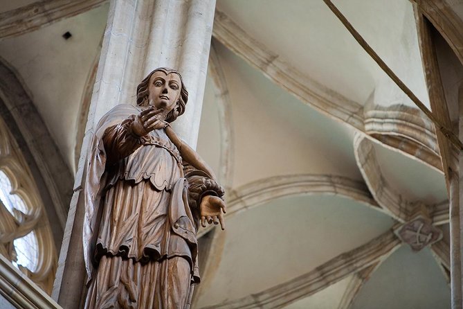Day Trip to Kutná Hora by train from Prague - Lunch on your own: how to eat well without breaking the schedule