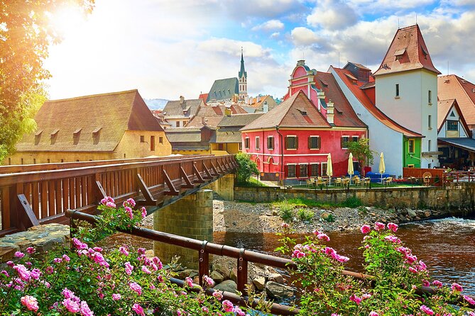 Day Trip to the Fairytale Town of Cesky Krumlov - Key things to know before you book