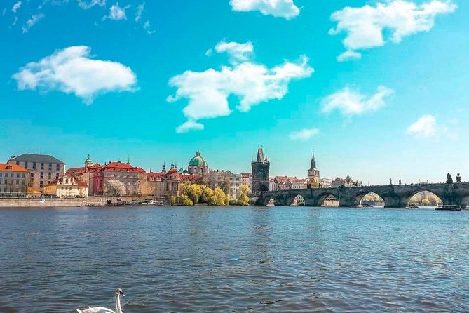 Discover Prague’s most Photogenic Spots with a Local - Where You Start and Finish (and Why It Matters)