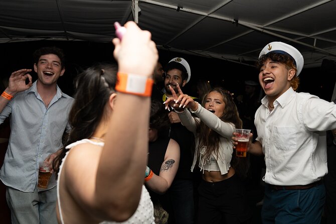 Drunken Monkey Prague Boat Party w/ 2hr Open Bar, DJ & Club Entry - Price in Prague: is $28.90 a smart deal?