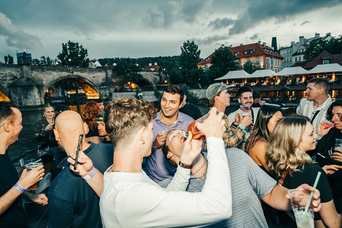 Drunken Monkey Prague Boat Party w/ 2hr Open Bar, DJ & Club Entry - The rooftop club after 10 pm: free entry, then choose your energy