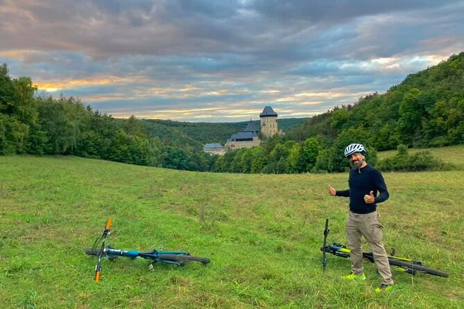 E Bike Day Trip I Visit a Roman Castle and Taste Craft Beer - Dobrichovice refreshment stop for coffee and cake