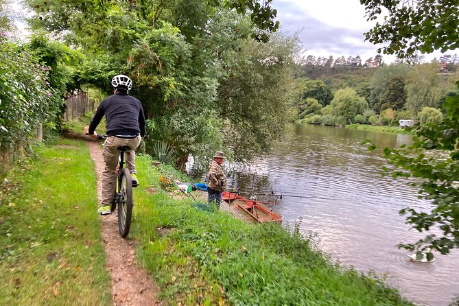 E-Bike Full-Day Trip From Prague:The Mighty Karlstejn Castle - The Ride Breakdown: From Prague Cycling Paths to Riverbank Breaks