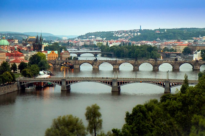 Ebike Prague Tour - Chotek Gardens: Photo Stops With Castle-District Energy