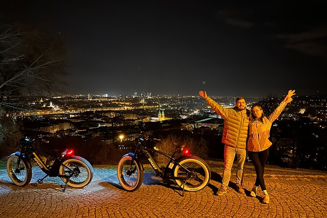 Ebike tour in Prague - Express Tour - Letná viewpoint: five bridges lined up, plus a look toward the Prime Minister’s office