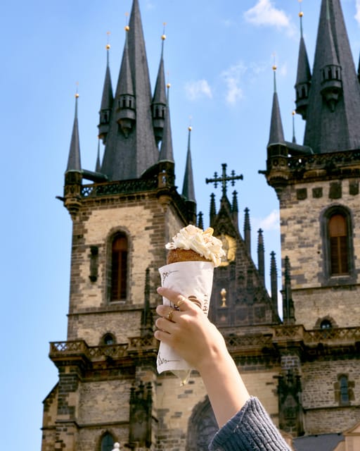 Explore Prague with our chimney cake Prague trail! - Flavor Strategy: How to Choose Without Regretting It Later