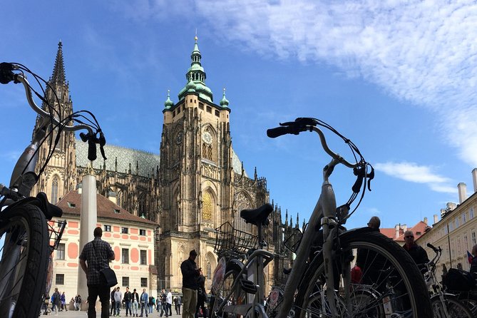 FAT TIRE E-BIKE GREAT TOUR - river, parks & panoramic views tour - Why This E-Bike Tour Works So Well in Prague