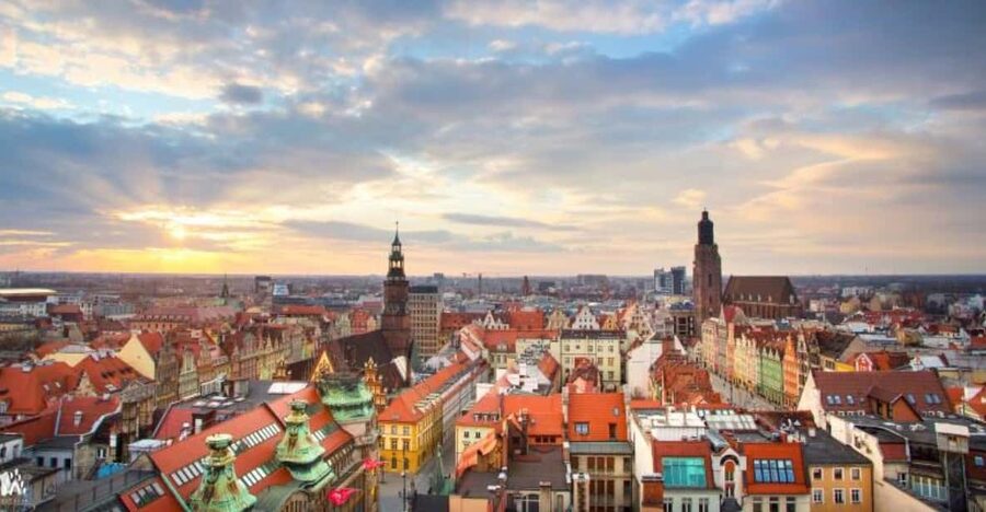 From Dresden: Prague Guided Day Trip by Coach - Dresden pickup and the small-group pace