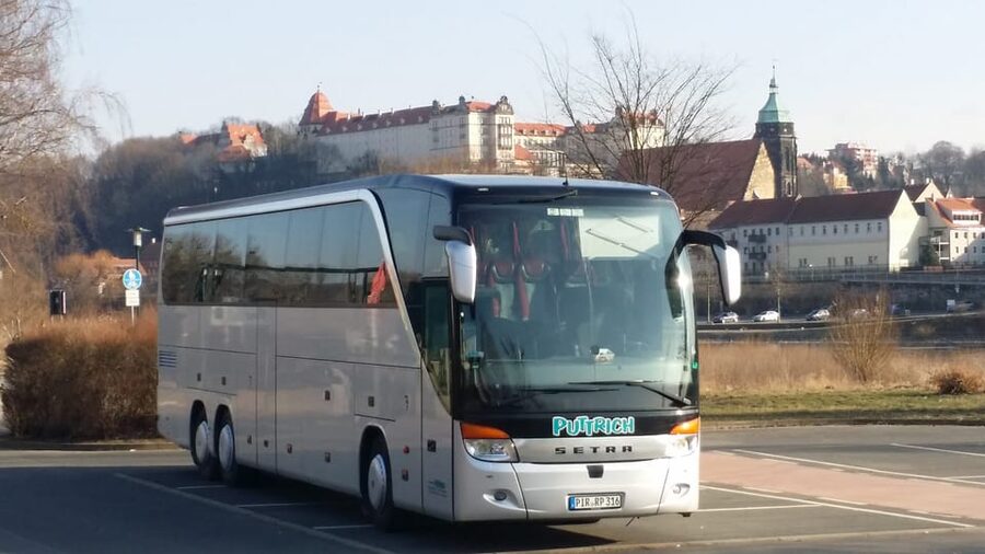 From Pirna: Prague Guided Day Trip by Coach - Coach comfort and a meeting point that is easy to find