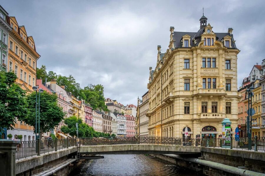 From Prague: Day trip to Karlovy Vary - Key Things That Make This Karlovy Vary Day Trip Work