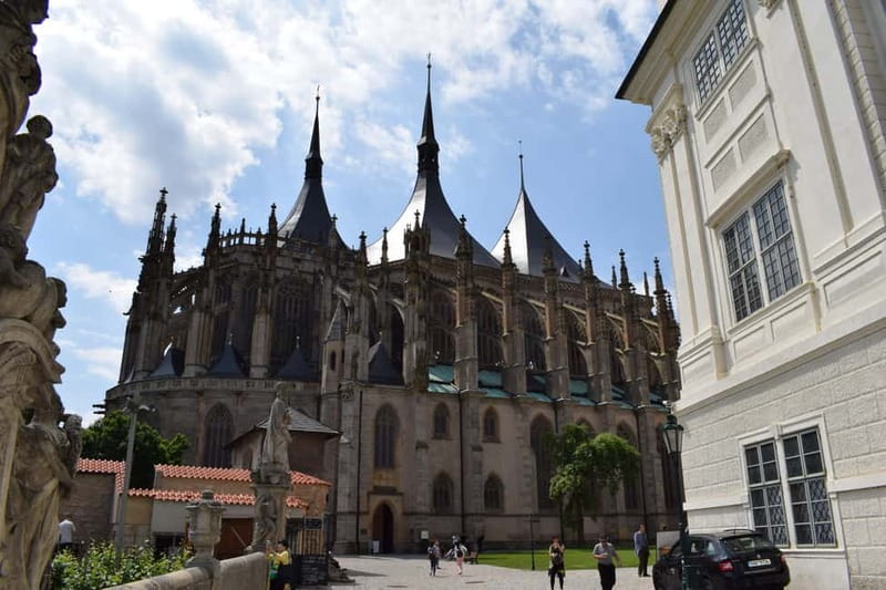 From Prague: Half-Day Coach Tour to Kutná Hora - Sedlec Ossuary: What You See, What to Watch For, and How Long It Takes