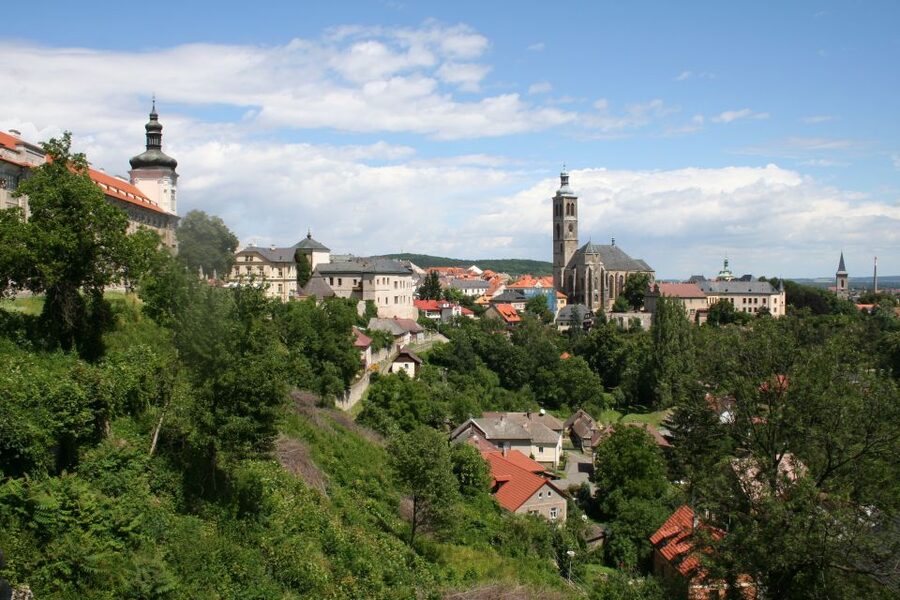 From Prague: Kutná Hora Day Excursion with Bone Church - Getting From Prague to Kutná Hora: Timing That Works