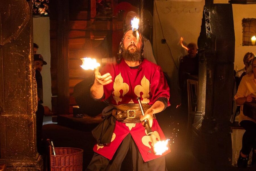 From Prague: Medieval Dinner, Show, Castle and Brewery - Transfers, timing, and what the 5 hours feels like in real life