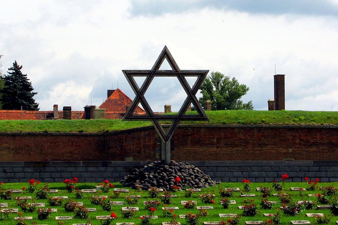 From Prague: Terezin Concentration Camp & Memorial Tour - The 4-hour memorial visit: what you can expect at Terezín