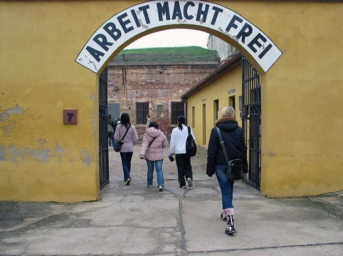 From Prague: Terezin Concentration Camp Private Tour - The feeling at the main gate, and why the first walk matters