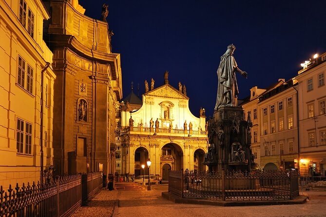 Ghosts and Legends walking tour in Prague - Stop 2: Stare Město’s Dark Alleys, Executions, Curses, and Legends in Motion
