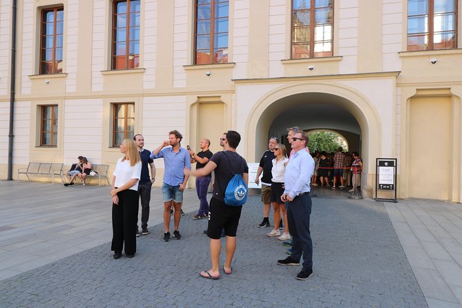 Grand City Tour of Prague on Cruiser e-Bikes or e-Scooters - When this tour is the right choice for you