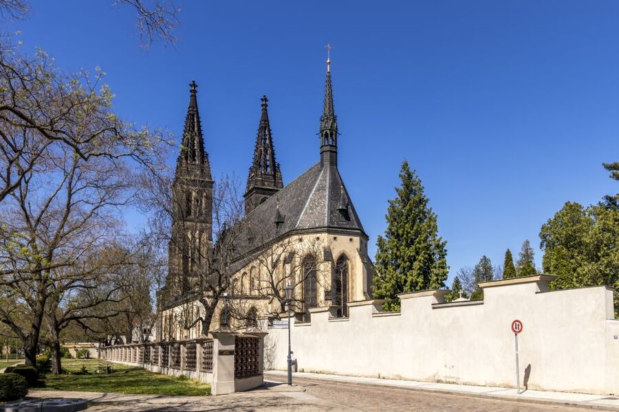 Hidden Prague Bike Tour - The riding pace, bike comfort, and safety reality checks