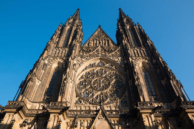 Highlights of Prague with a Funny and Local Guide - Powder Tower and the Municipal House: Prague’s style change in one walk