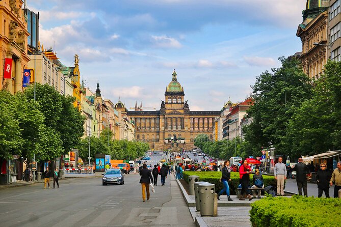 Highlights of Prague with a Funny and Local Guide - Price and what you get for 72 dollars per person