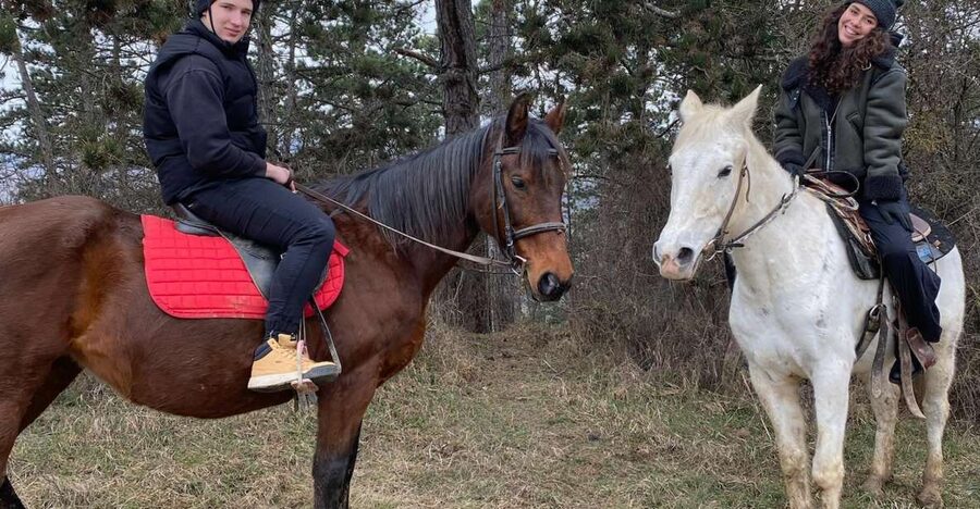 Horseback riding tour near Prague - What I loved: bitless riding and horses treated like partners