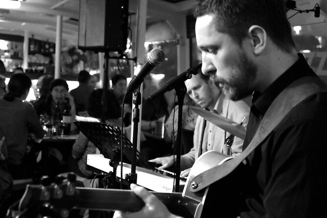 Jazz Boat: Popular LIVE JAZZ dinner cruise - Key things to know before you board