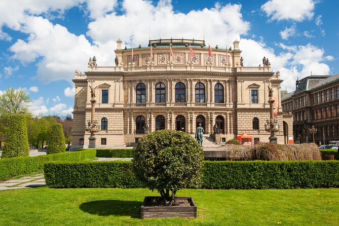 Jewish History and Old Town Walking Tour of Prague - Should you book this Jewish History and Old Town walking tour?