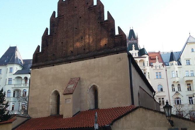 Jewish Prague Walking Tour - Old Jewish Cemetery: 12,000 graves, Rabbi Löw, and the golem link