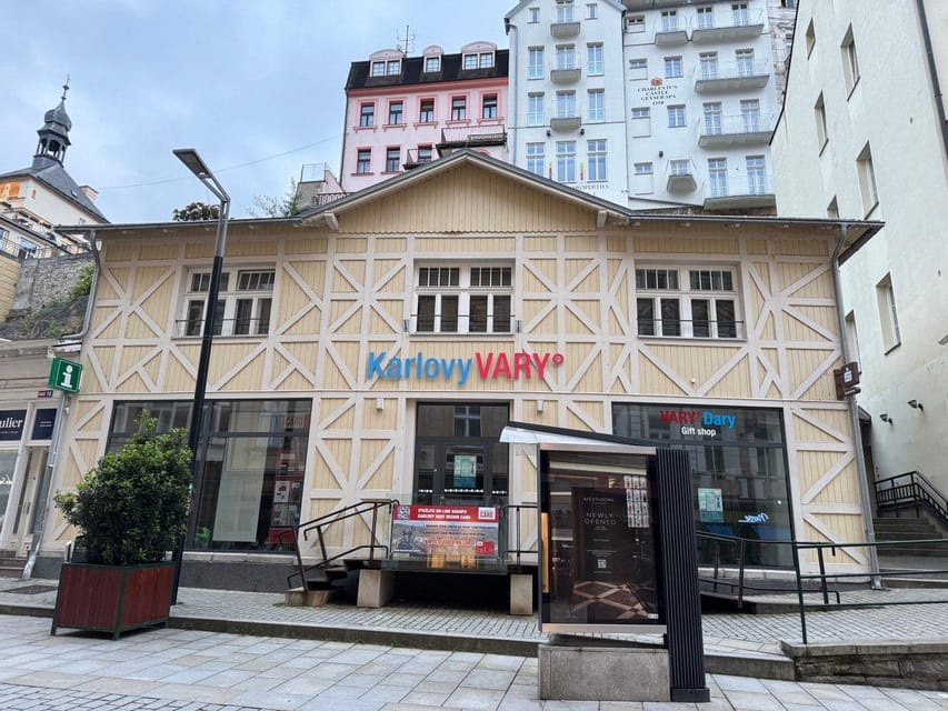 Karlovy Vary: Tourist Cinema Experience - From the Mill Colonnade, a quick start in Karlovy Vary